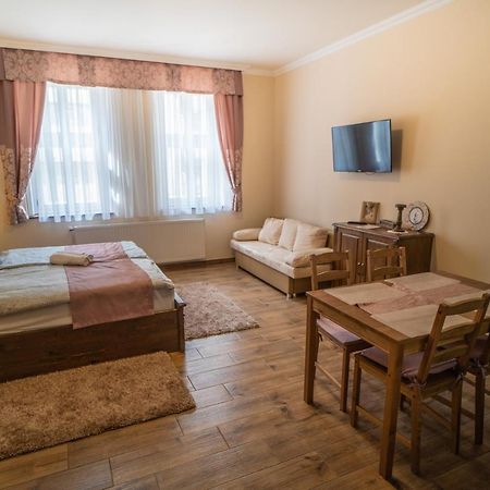 Toscana Apartman Gyula Dış mekan fotoğraf