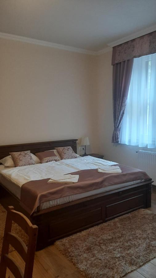 Toscana Apartman Gyula Dış mekan fotoğraf