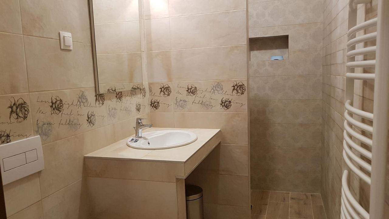 Toscana Apartman Gyula Dış mekan fotoğraf